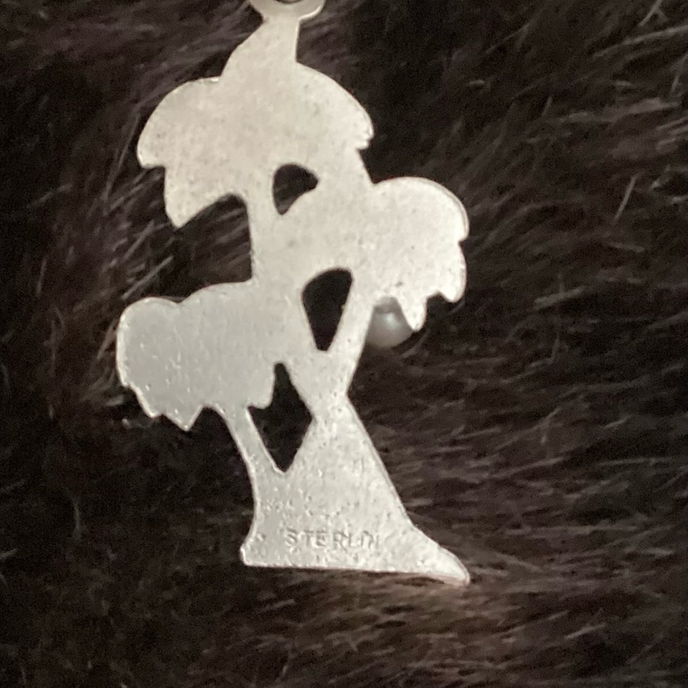 VINTAGE STERLING SILVER PALM TREE CHARM - Picture 3 of 3